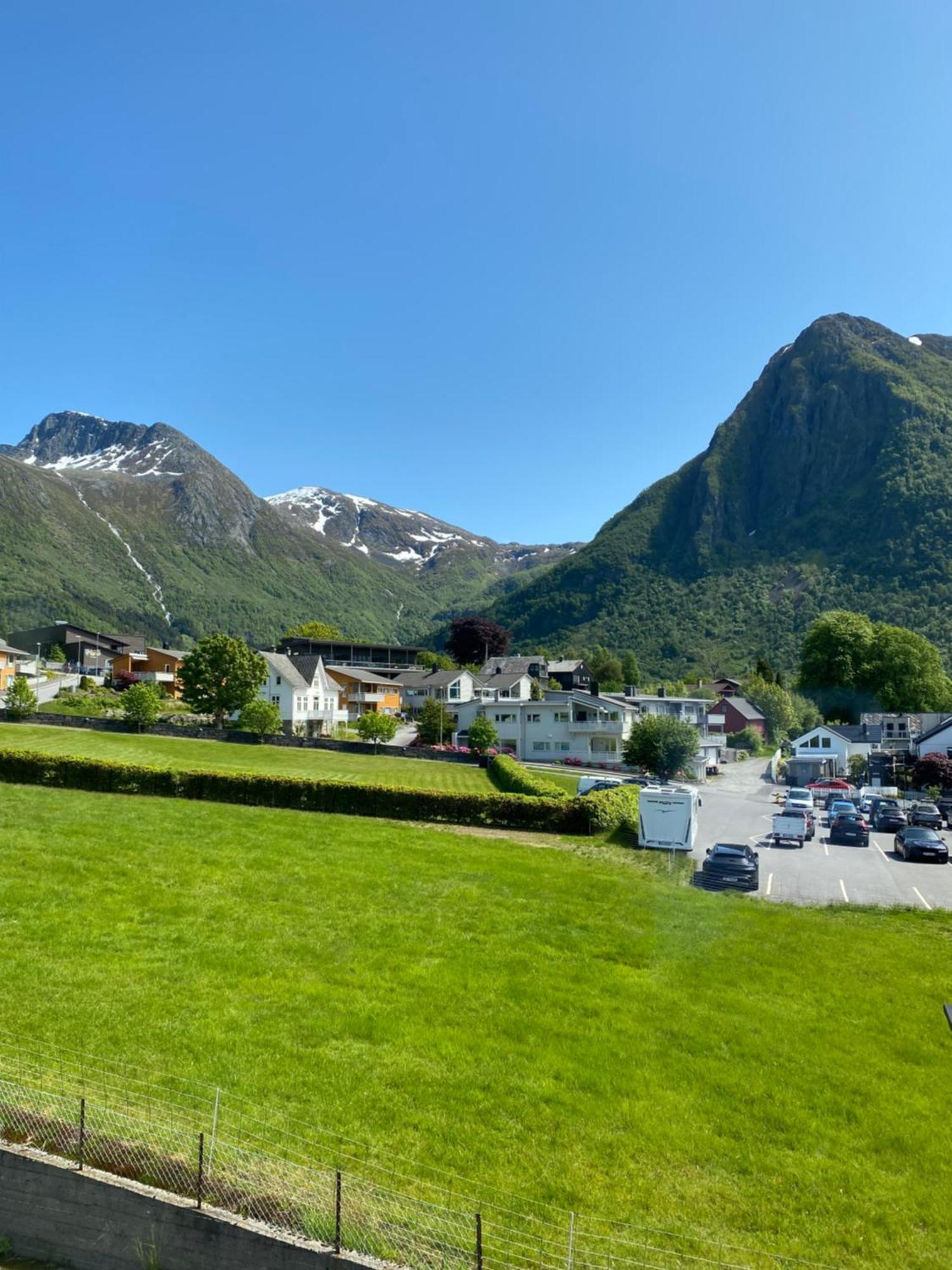 Gjoa Motell Rosendal Exterior photo